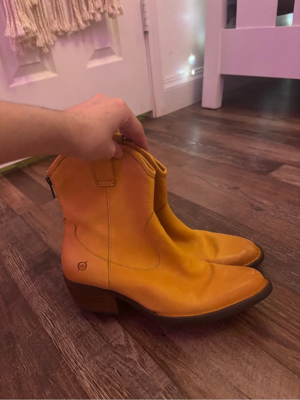 Born western style